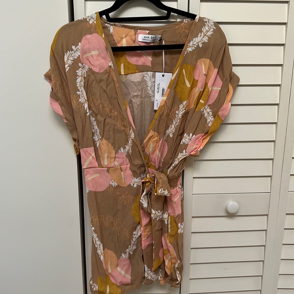 Fighting Eel Ava Sky romper Maji Mocha Woven Lei